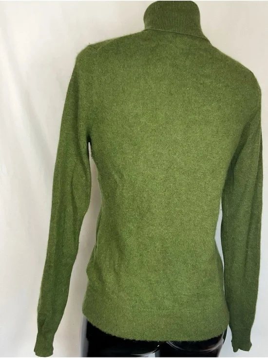 Lord & Taylor Cashmere Turtleneck Olive Green Sweater Small - Picture 5 of 11